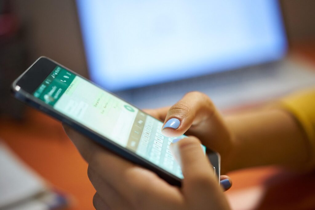 WhatsApp przestanie działać na starszych wersjach Androida od września 2026
