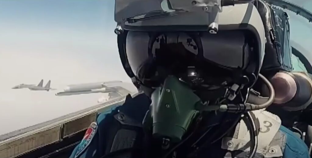 Chiny opracowują samolot Y-30 jako odpowiedź na amerykański C-130 Super Hercules