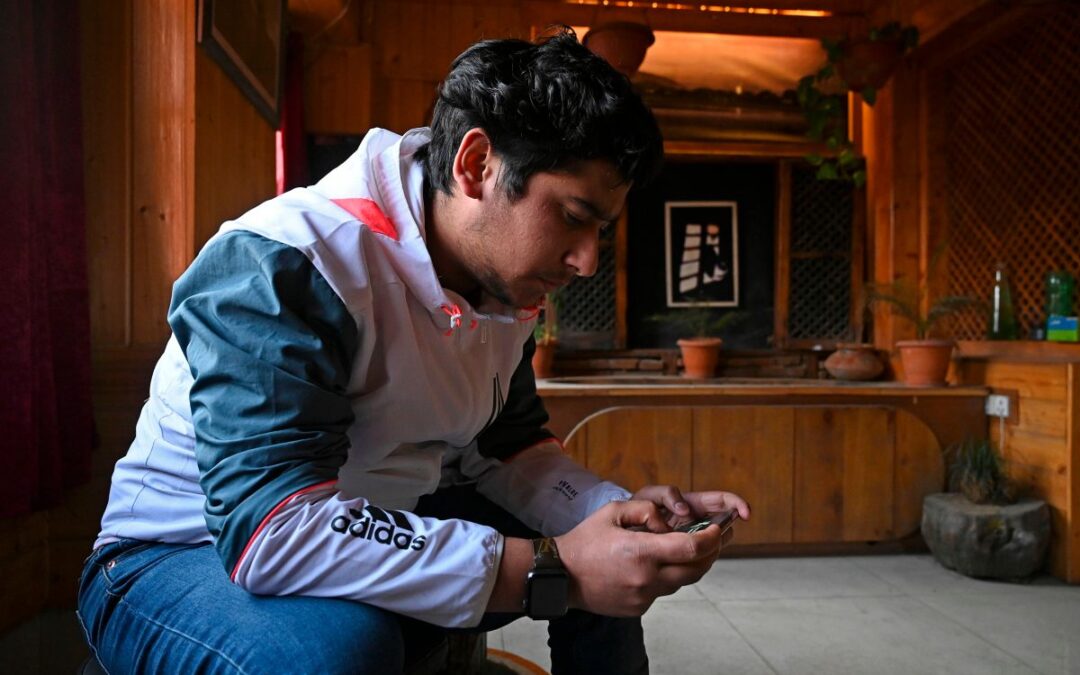 Indyjski rynek aplikacji mobilnych boczy ze konkurencją globalnych platform