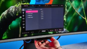 Recenzja monitorów MSI z AI: funkcja Care Sensor okazała się naprawdę przydatna