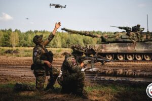 Polska intensyfikuje rozwój technologii dronowych. FORT Kraków wspiera innowacje