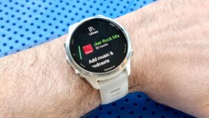 Jak pobrać muzykę ze Spotify na zegarek Garmin do słuchania offline