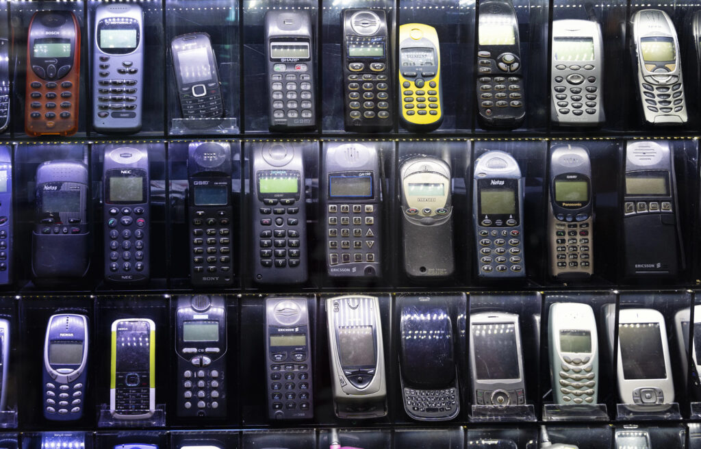 Alcatel – historia marki telefonów i jej współczesne losy