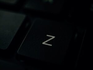 Commvault wprowadza funkcję cofania zmian dla sztucznej inteligencji w chmurze