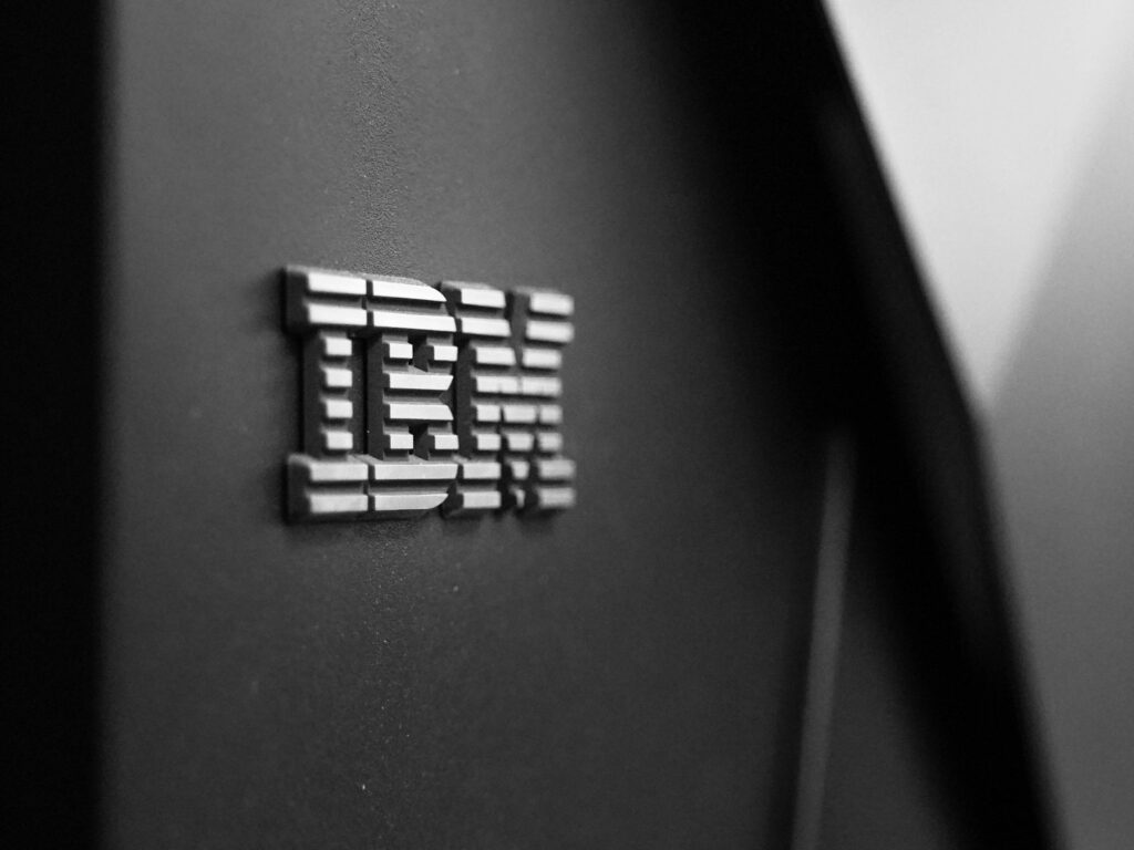 IBM wprowadza platformę AI Bob do kontroli kosztów cyklu rozwoju oprogramowania
