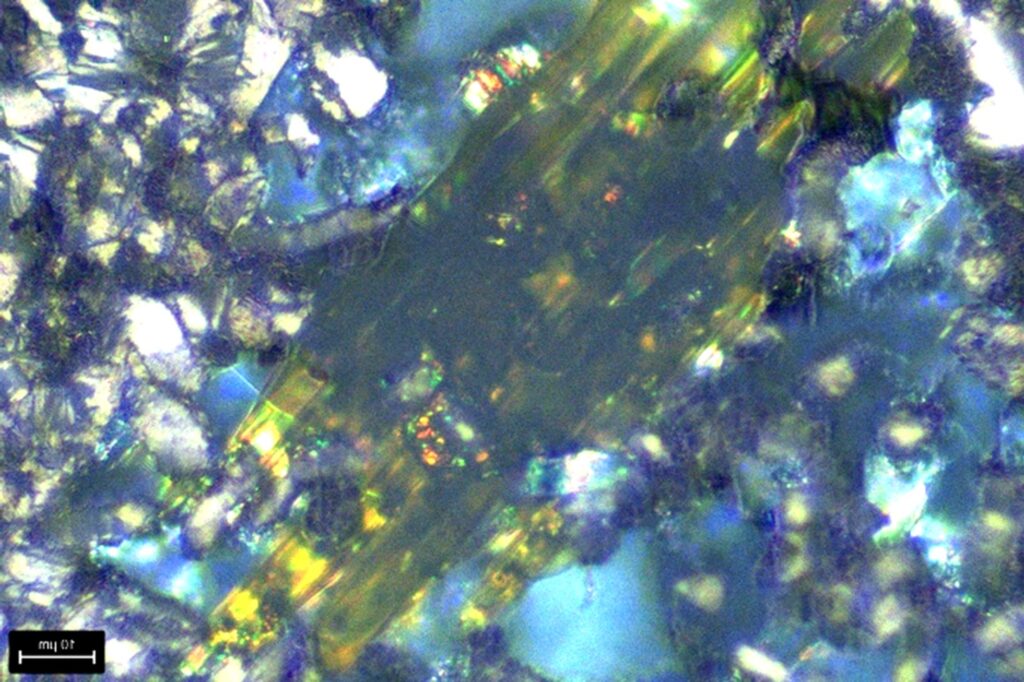 Polscy naukowcy zarejestrowali nowy minerał z meteorytu spod Poznania