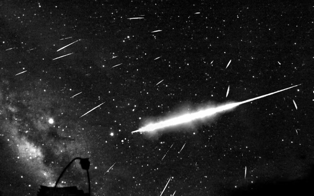 Ziemia przechodzi przez gruzowisko kosmiczne z fragmentów zniszczonej planetoidy