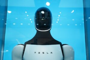 Tesla zwiększyła plan wydatków do 25 miliardów dolarów