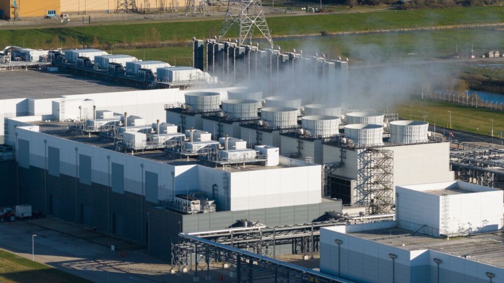 Gigantyczne centrum danych AI w Utah będzie zużywać energię całego stanu