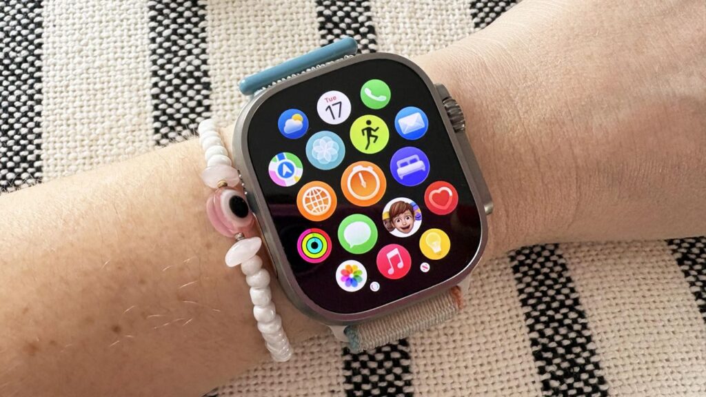 Apple Watch Ultra 4: Plotki o designie, funkcjach zdrowotnych i baterii