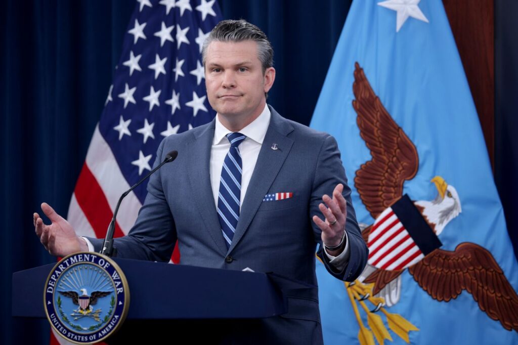 Pentagon podpisuje umowę AI z ośmioma głównymi dostawcami, Anthropic wykluczona