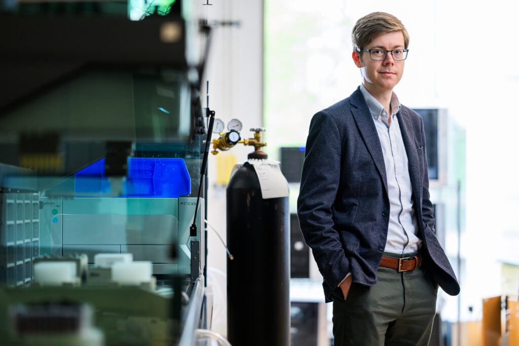 MIT tworzy modele AI do analizy związków chemicznych