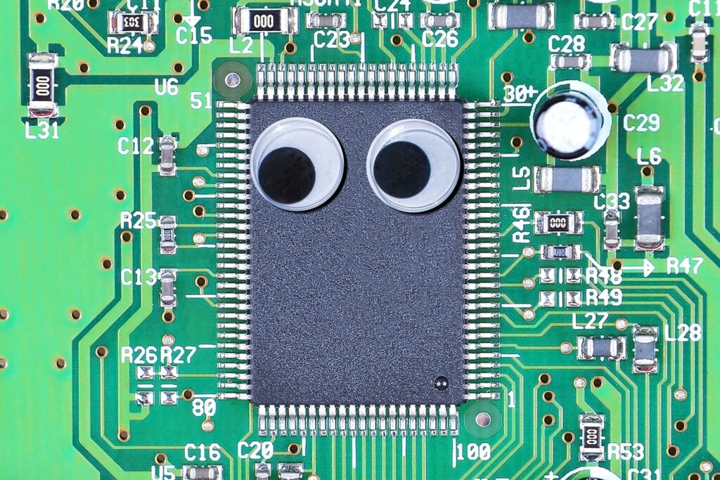 Firmy tech chcą filmować cię przy pracach domowych