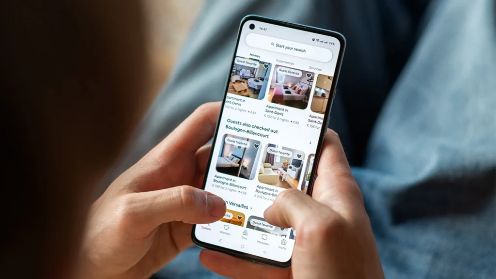 Airbnb rozszerza usługi poza noclegi. Platforma staje się uniwersalnym agregator usług