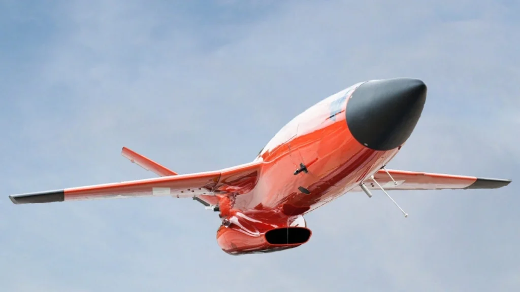 Firejet – rewolucyjny dron napędzany silnikiem myśliwca