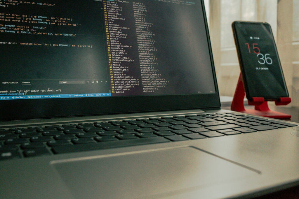 Lekkie dystrybucje Linuksa dla starych laptopów – porównanie 2026