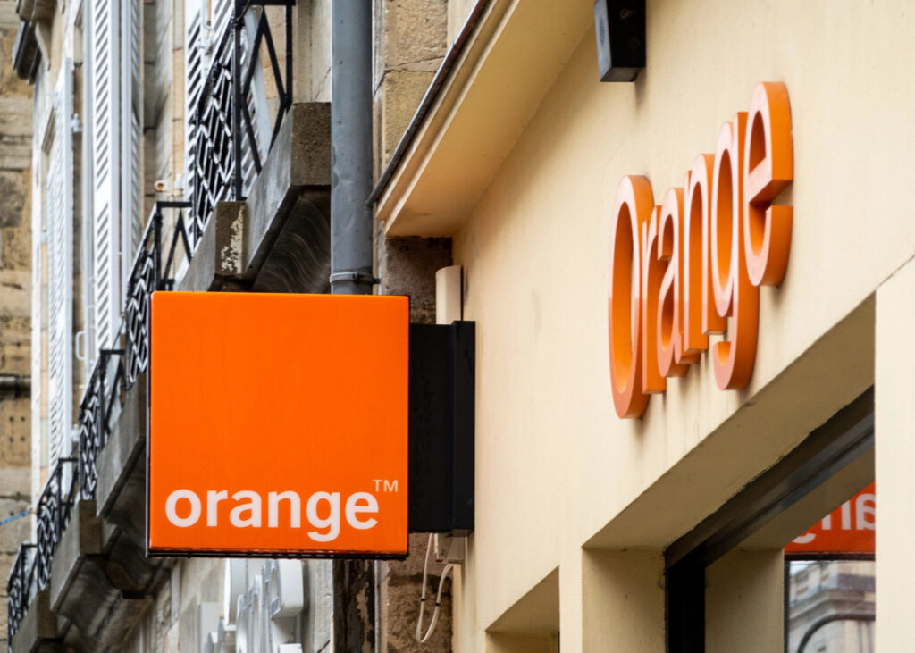 Orange rozszerza zasięg superszybkiego internetu do 112 miast