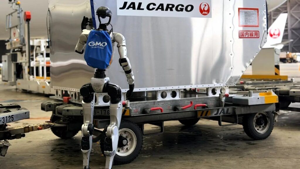 Tokijskie lotnisko testuje roboty do obsługi bagażu