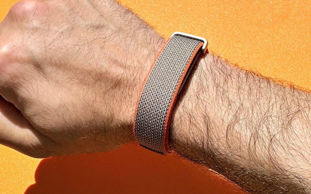 Fitbit Air – bezekranowy tracker fitness za $99 z jedną sprytną funkcją