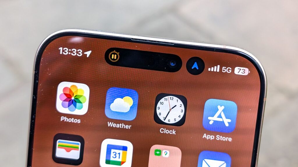 Wyciekły obrazy iPhone’a 18 Pro pokazują zmniejszoną Dynamic Island