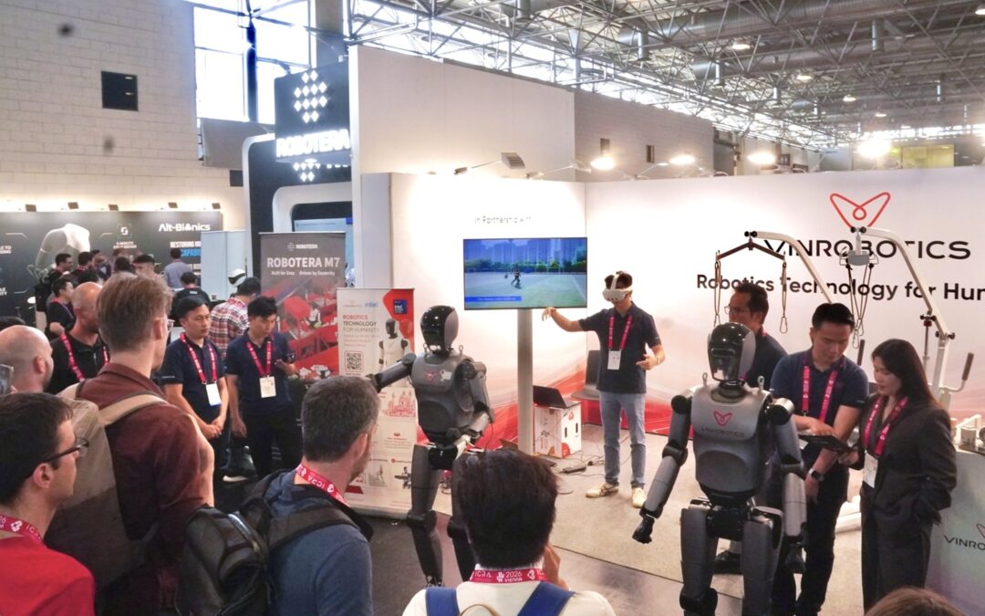 Wietnam prezentuje humanoidalnego robota VR-H3 dla przemysłu i logistyki