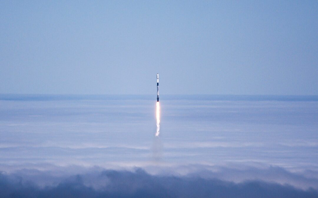 SpaceX oficjalnie wycenia akcje na 135 dolarów w największym IPO w historii