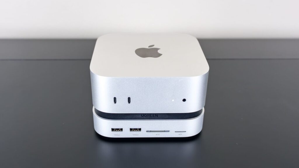 Najlepszy dock do Mac mini M4 rozwiązuje problem ukrytego przycisku zasilania