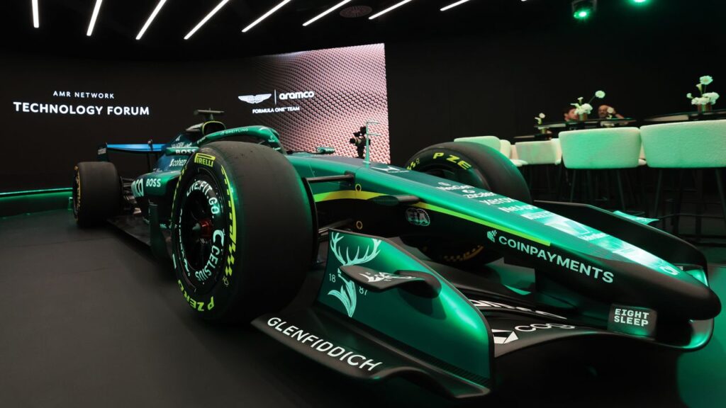 AI w Formule 1: jak Aston Martin używa sztucznej inteligencji podczas wyścigów