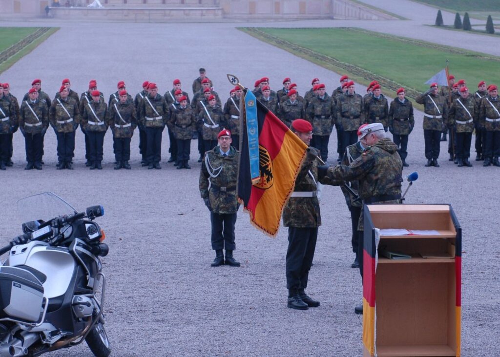 Niemcy budują własną konstelację satelitów wojskowych na wzór Starlinka