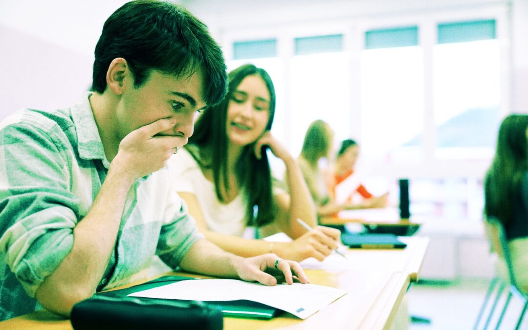 Profesor ukrył białą czcionką pułapkę na studentów używających AI