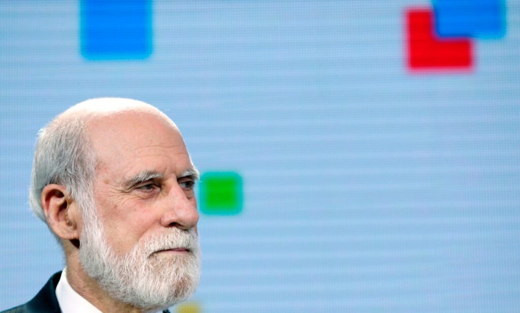 ’Ojciec internetu’ Vinton Cerf odchodzi na emeryturę