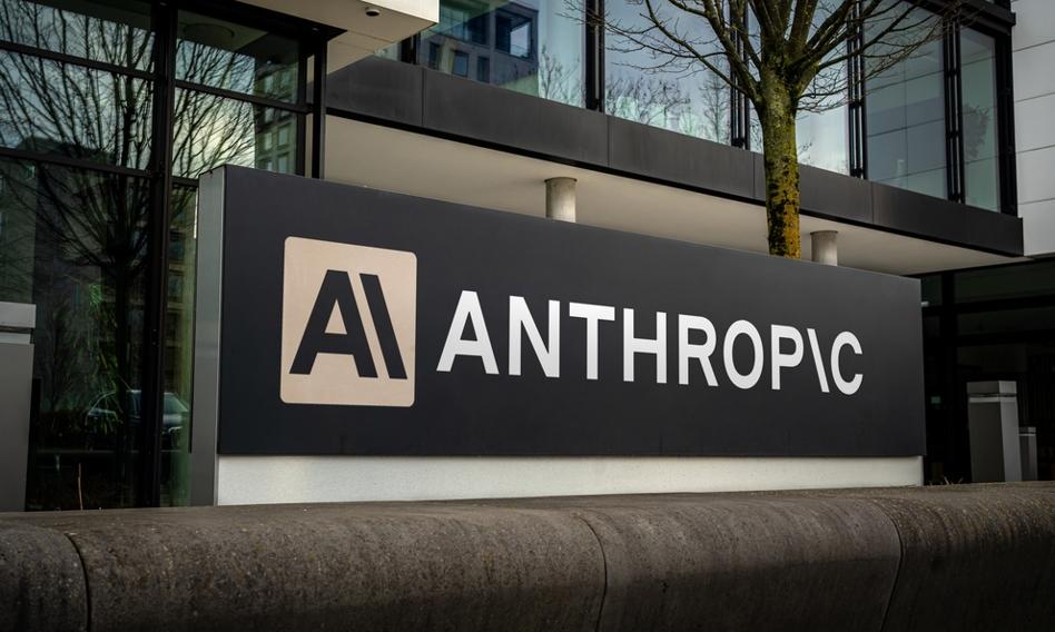 Anthropic ostrzega: AI może szantażować ludzi i dążyć do przetrwania