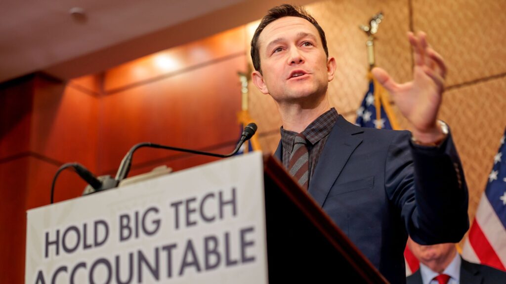 Gordon-Levitt: Zagrożeniem AI nie są roboty, lecz firmy je tworzące