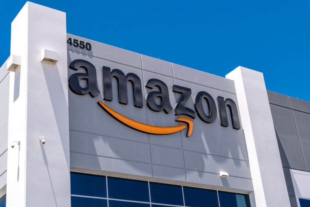Amazon rezygnuje z NDA przy umowach o centra danych z samorządami