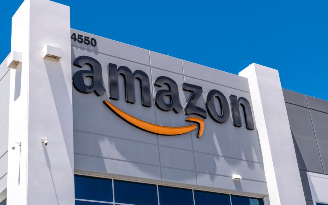 Amazon rezygnuje z NDA przy umowach o centra danych z samorządami