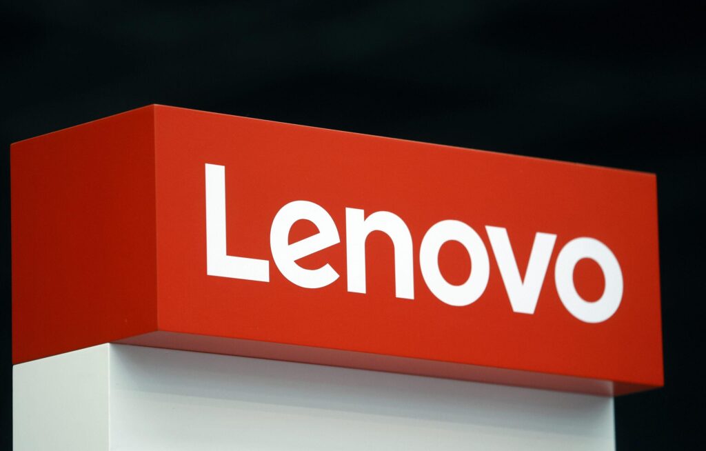 Lenovo pożycza 2 mld dolarów na inwestycje w AI