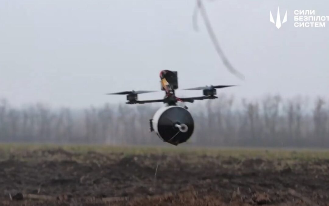 AI nasłuchuje eteru na polu walki – system wykrywania dronów waży 975 g