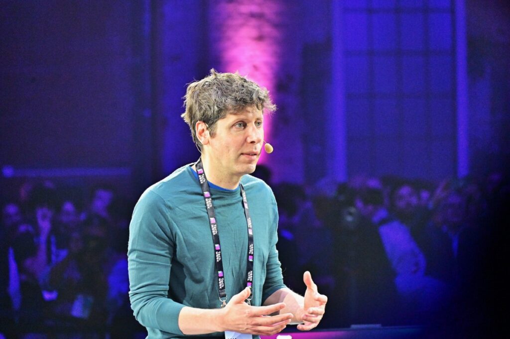 Sam Altman: społeczeństwo musi zaakceptować ryzyko związane z AI